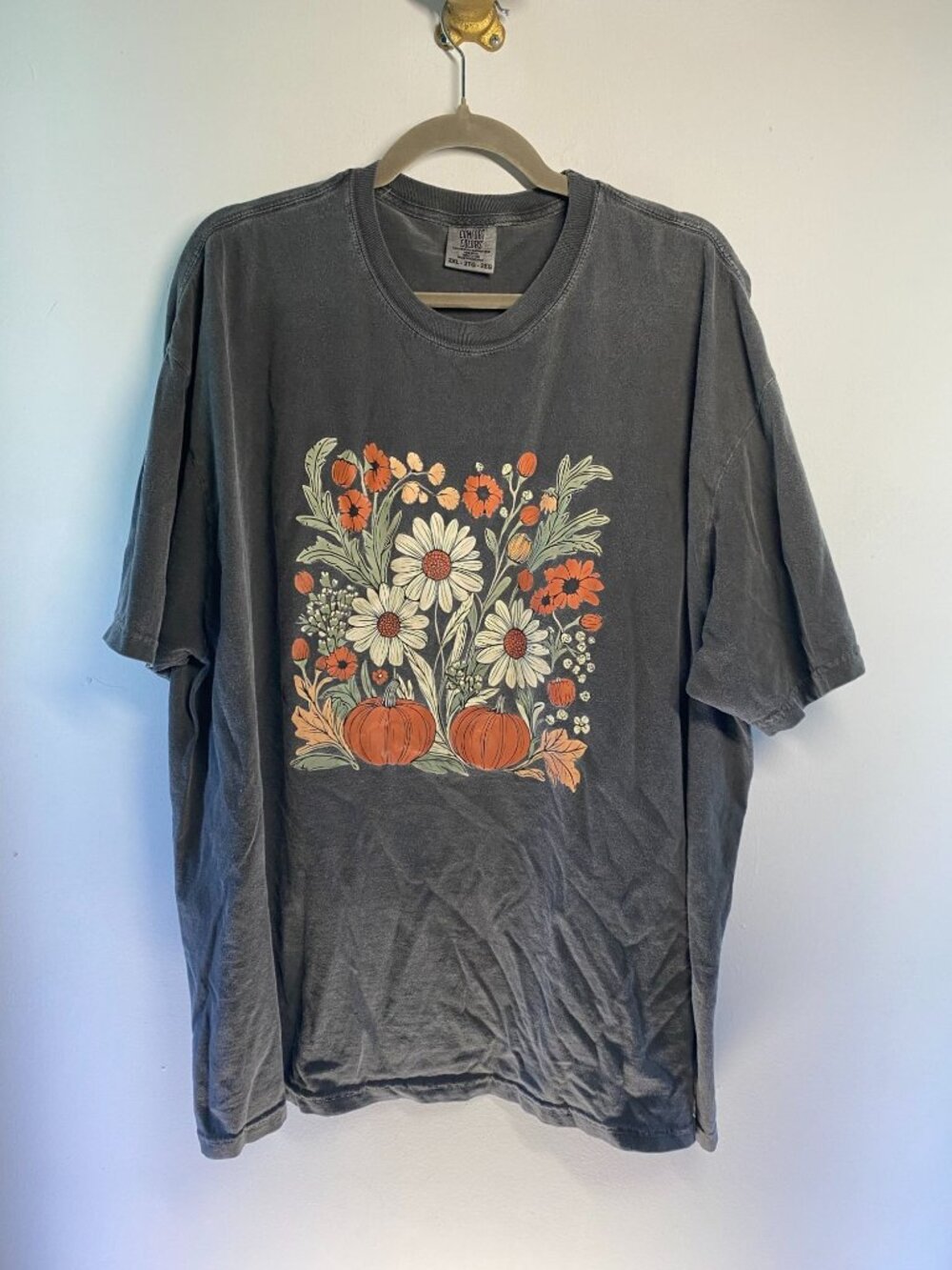Comfort Colors Charcoal Gray T-Shirt With Floral & Pumpkin Graphic 2XL 100%